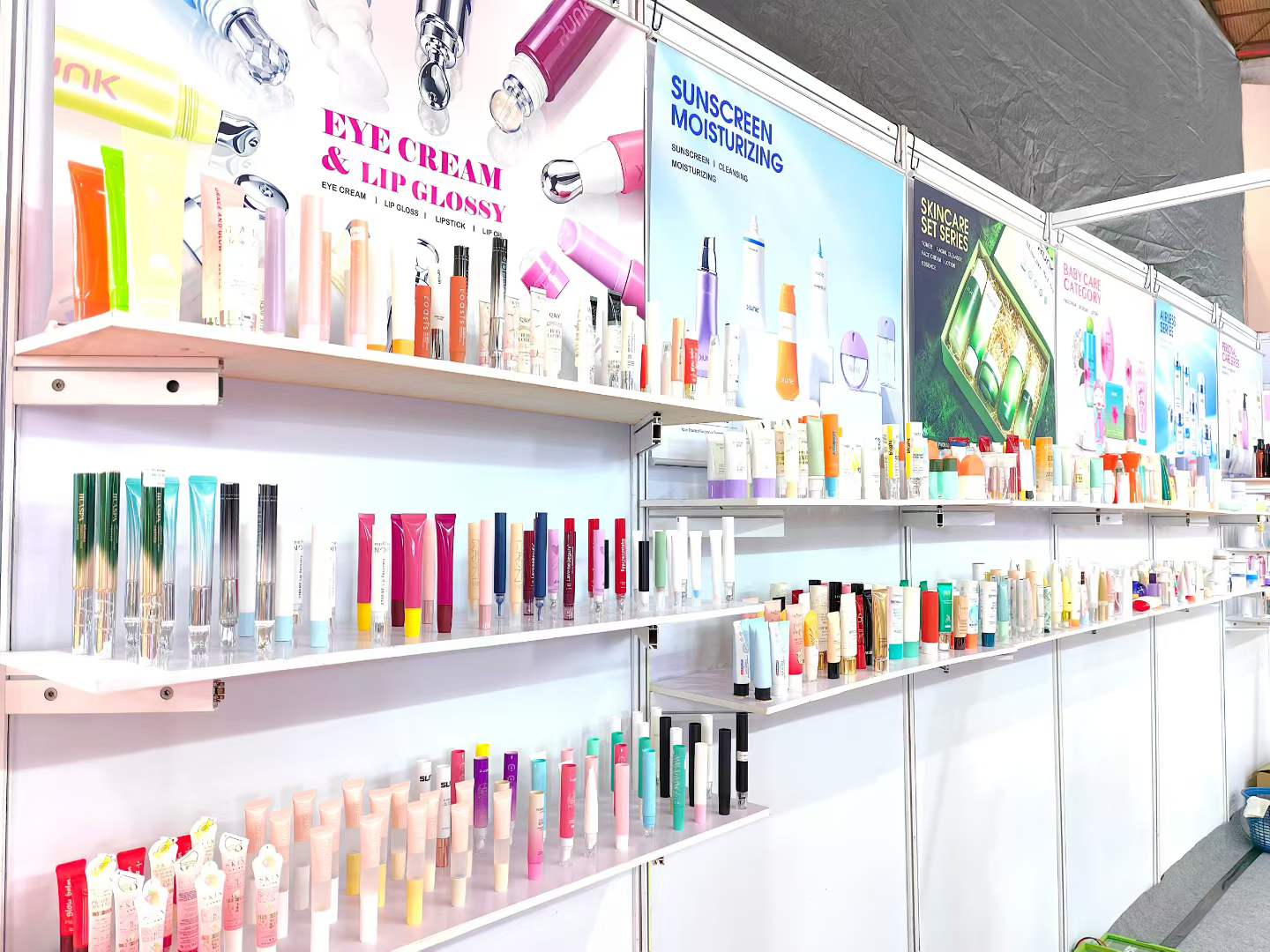 cosmetic tubes manufacturer